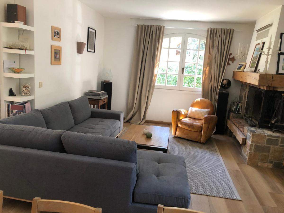 Magnifique Demeure Familiale Villa Castries Bagian luar foto